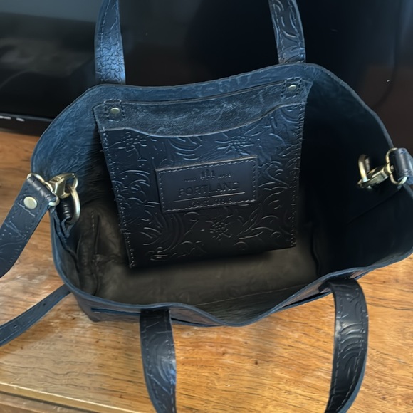 Portland Leather Black Embossed Tote - Picture 11 of 12